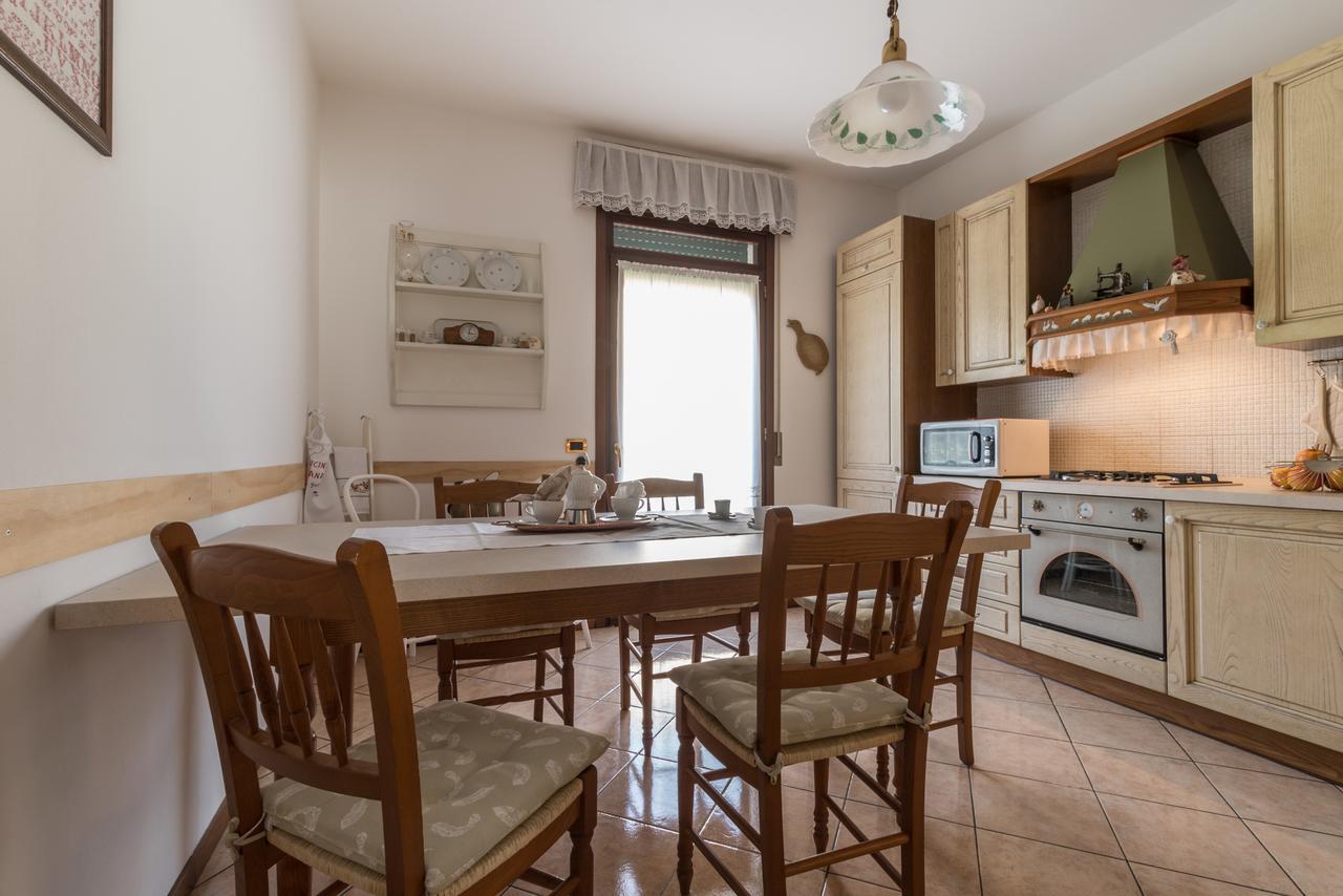 Casa Bibi Villa Cartiera Reali Buitenkant foto