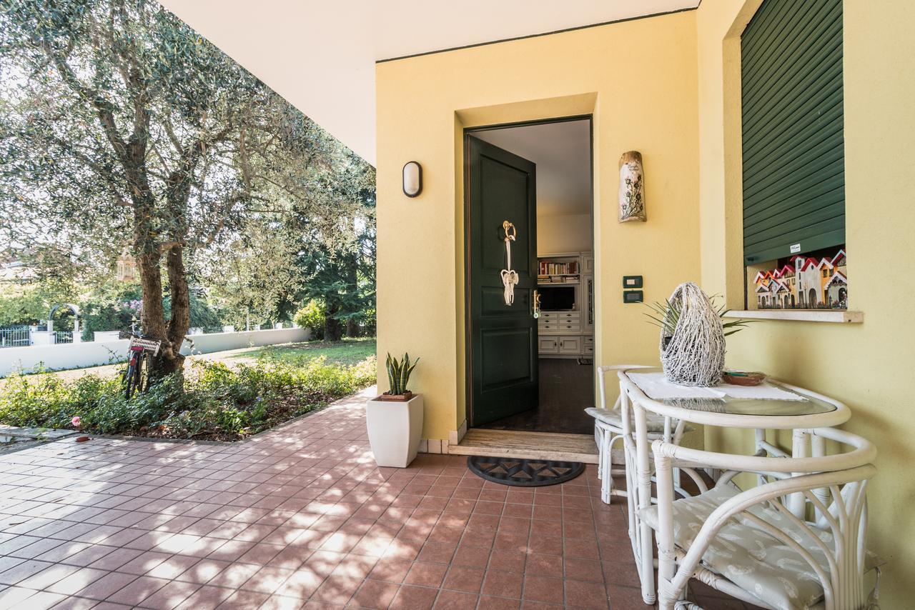 Casa Bibi Villa Cartiera Reali Buitenkant foto