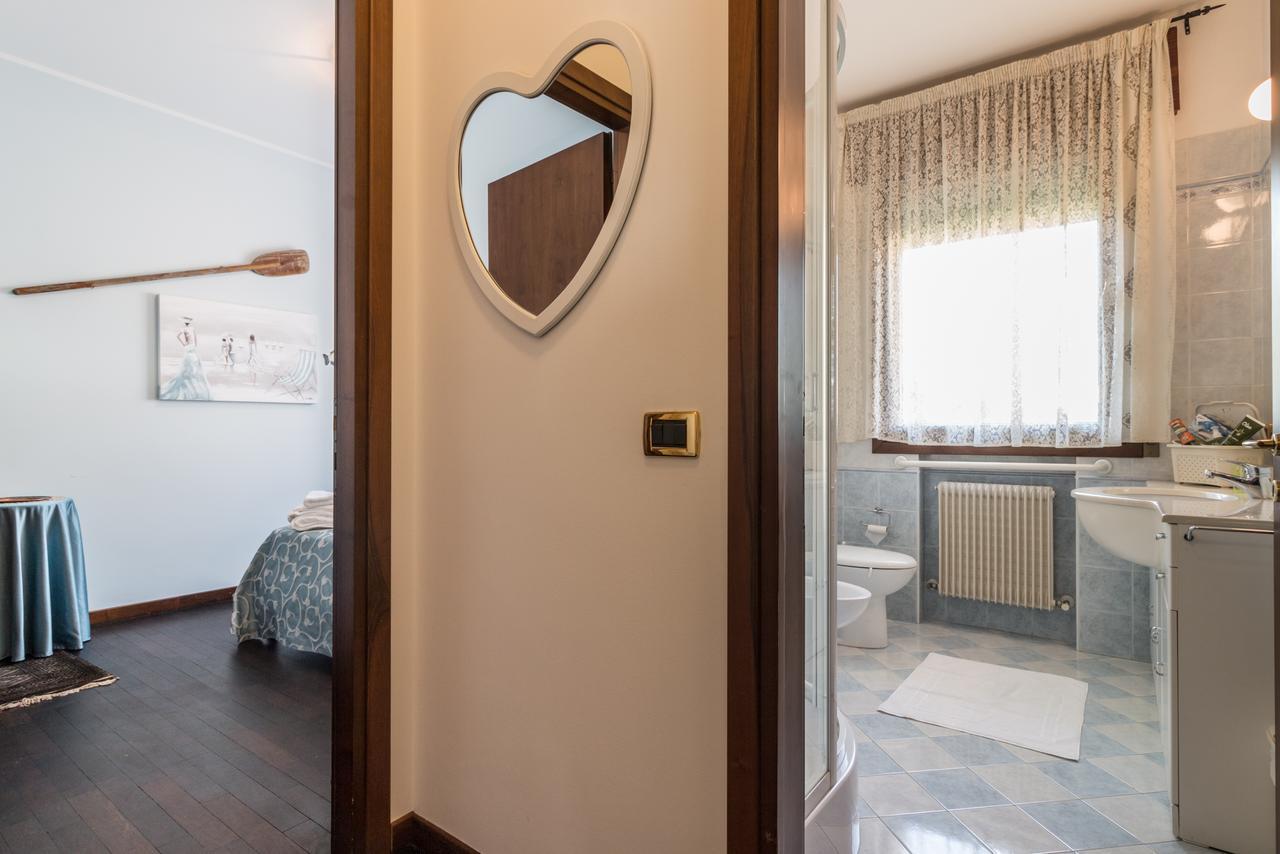 Casa Bibi Villa Cartiera Reali Buitenkant foto