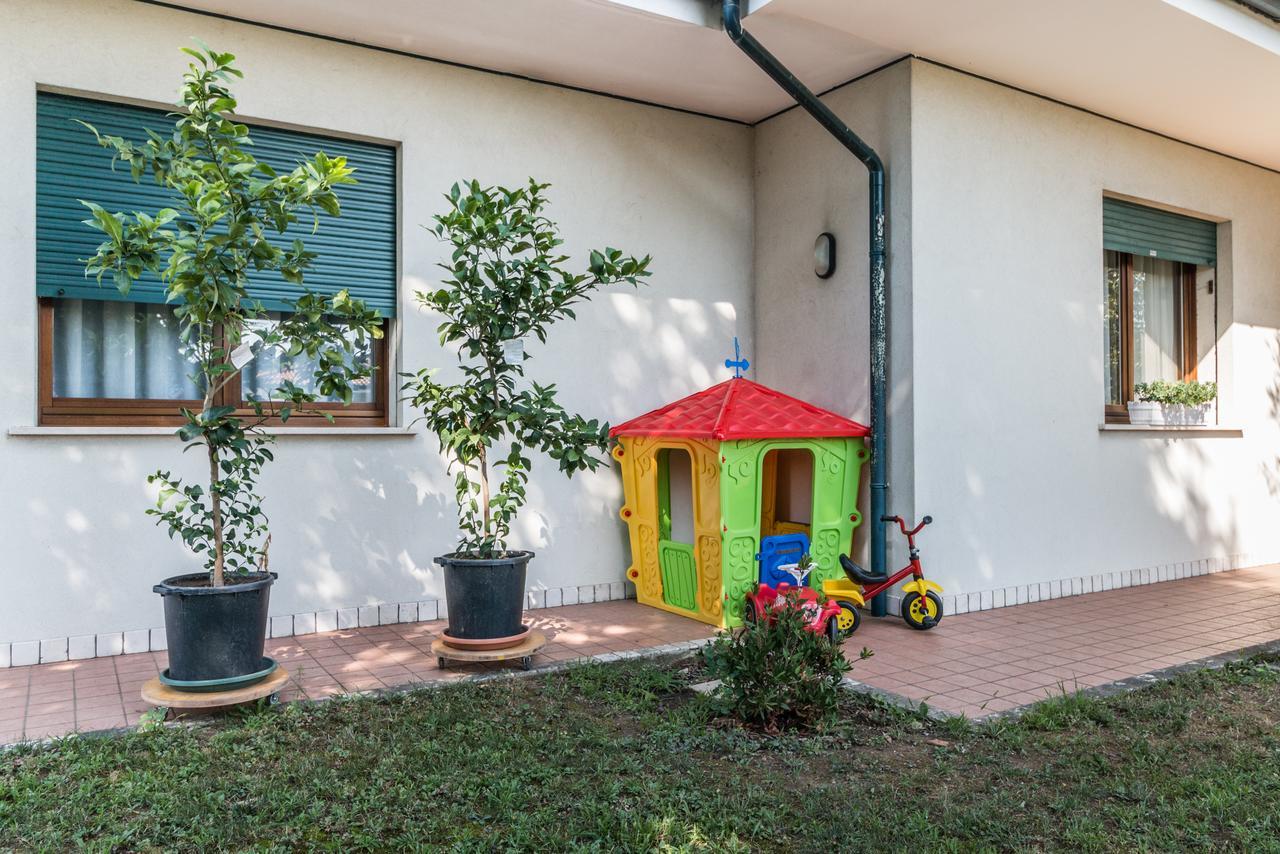 Casa Bibi Villa Cartiera Reali Buitenkant foto